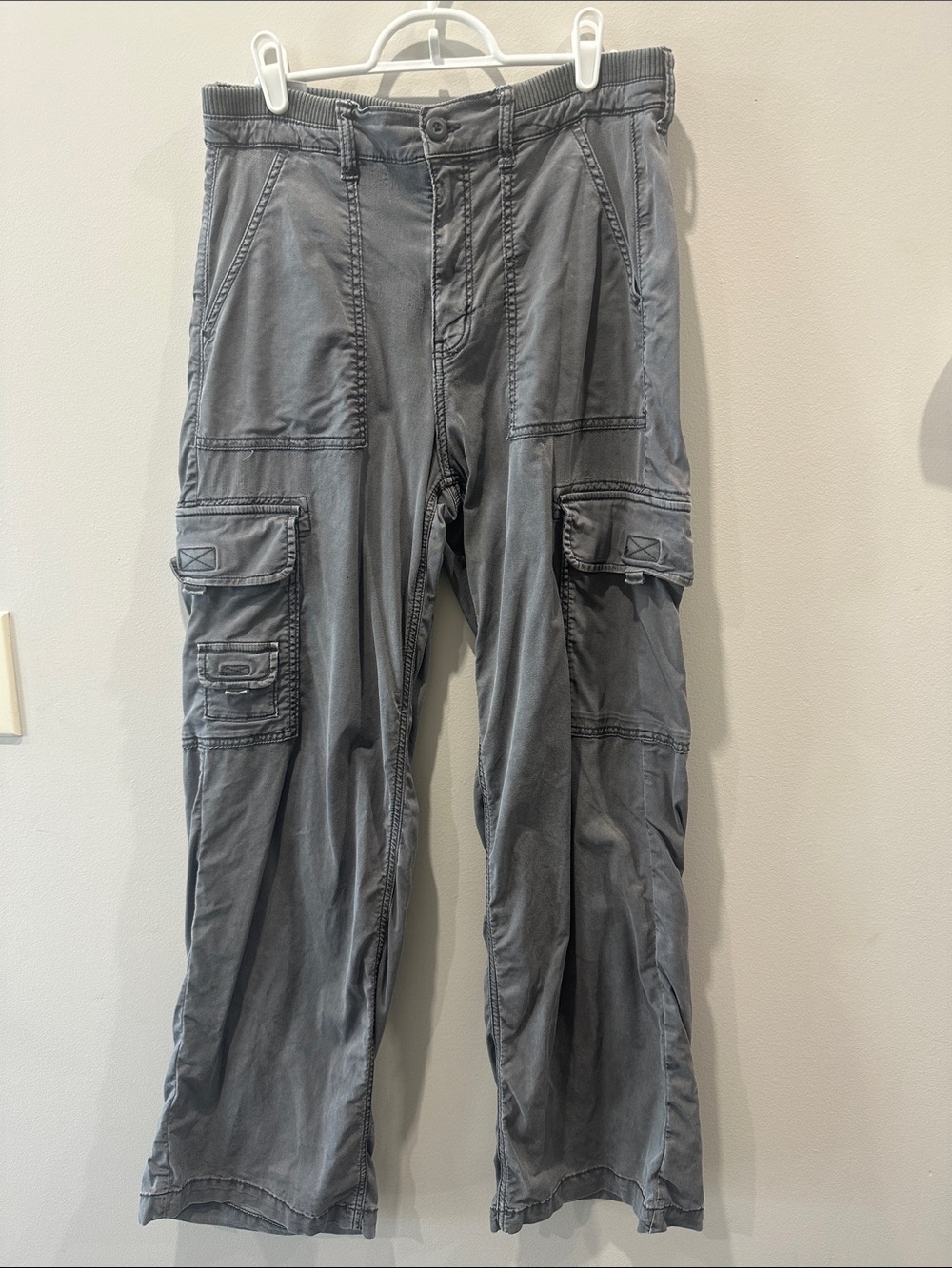 Women’s Gray Cargo Pants - Casual Utility Style